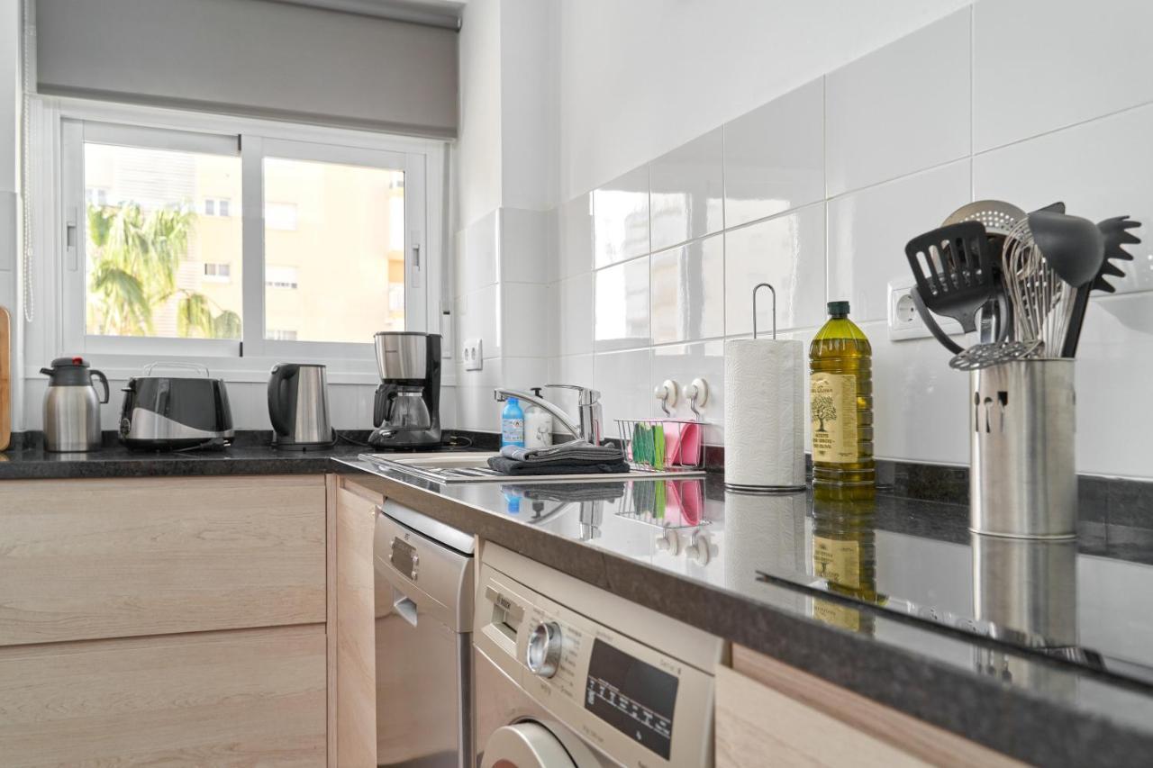 Apartment In Альґарробо-Коста Екстер'єр фото